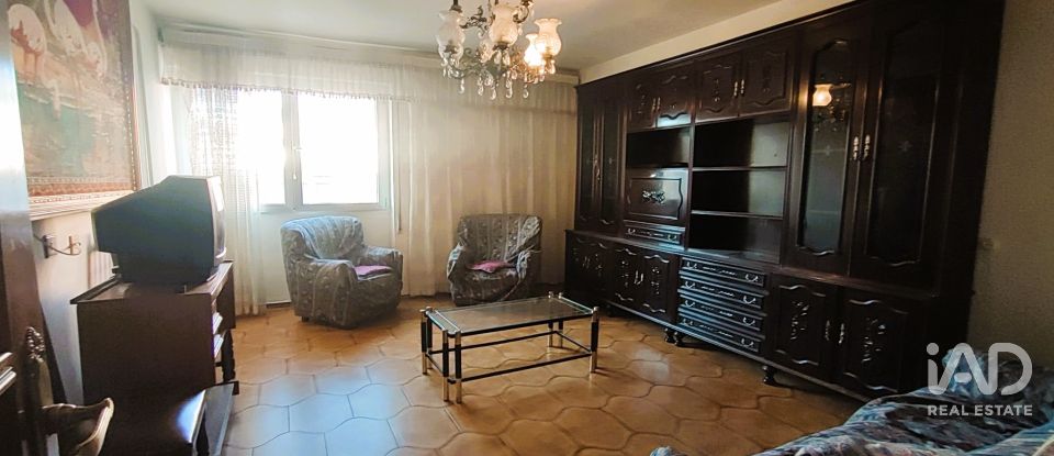 Appartement 3 chambres de 77 m² à Astorga (24700)