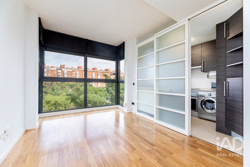 Pis 1 habitació de 51 m² a Madrid (28022)