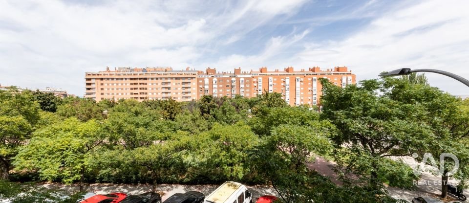 Pis 1 habitació de 51 m² a Madrid (28022)