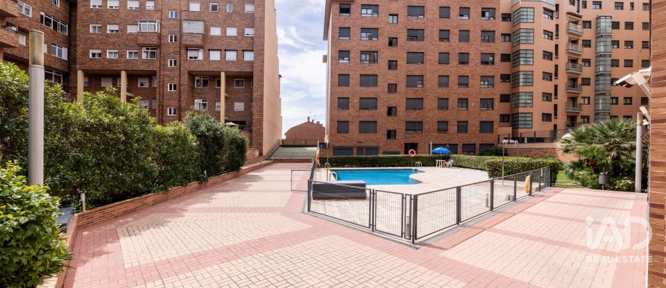 Pis 1 habitació de 51 m² a Madrid (28022)