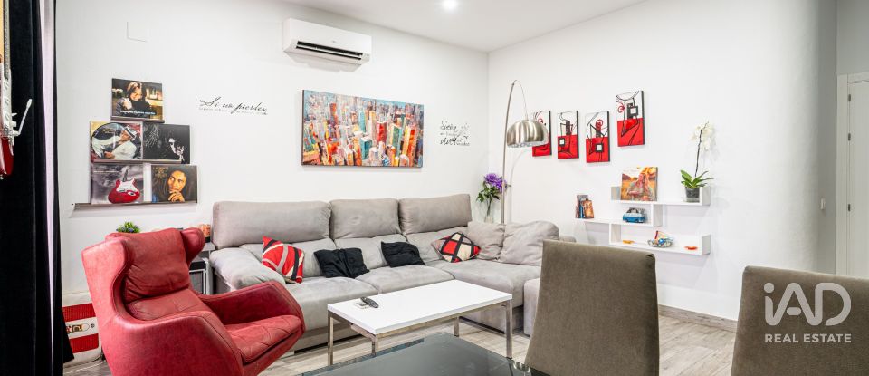 Casa 3 habitaciones de 190 m² en Moguer (21800)