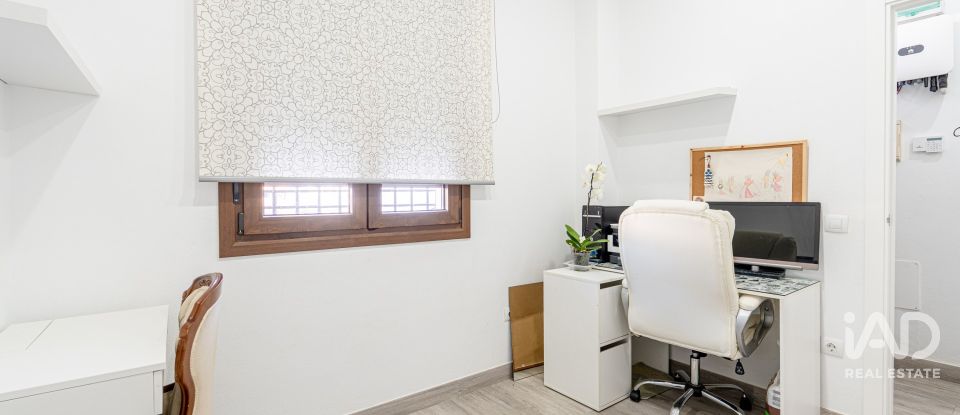 Casa 3 habitaciones de 190 m² en Moguer (21800)