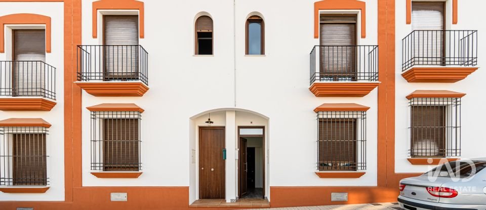 Casa 3 habitaciones de 190 m² en Moguer (21800)