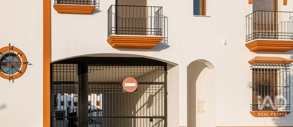 Casa 3 habitaciones de 190 m² en Moguer (21800)