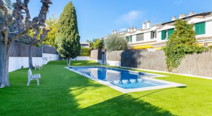 House/villa 4 bedrooms of 246 m² in Sant Andreu de Llavaneres (08392)