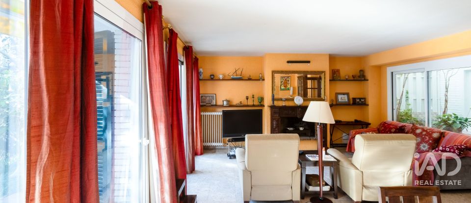 Casa 4 habitaciones de 246 m² en Sant Andreu de Llavaneres (08392)