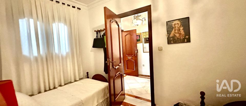 Building in Lepe (21440) of 201 m²