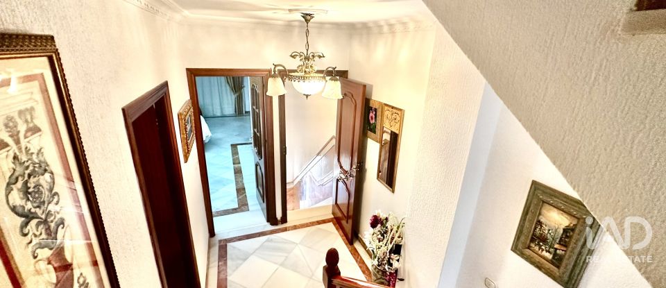 Building in Lepe (21440) of 201 m²