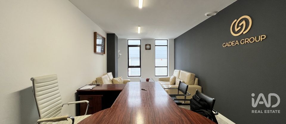 Botiga / Local comercial de 1.511 m² a Carballo (15100)