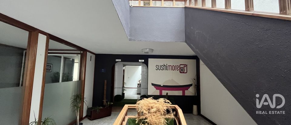 Botiga / Local comercial de 1.511 m² a Carballo (15100)