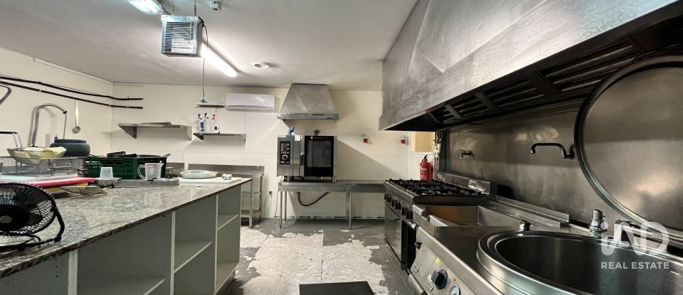 Botiga / Local comercial de 1.511 m² a Carballo (15100)