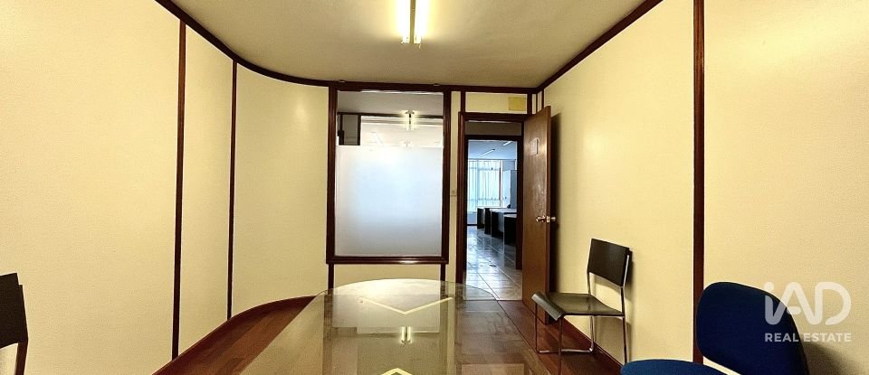 Botiga / Local comercial de 1.511 m² a Carballo (15100)