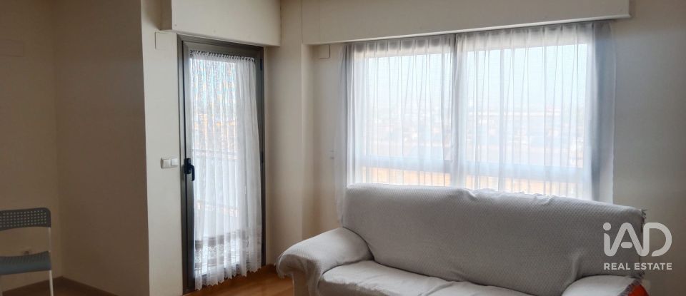 Penthouse 5 bedrooms of 126 m² in Zaragoza (50011)