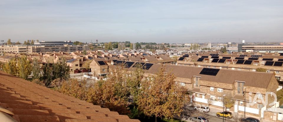 Penthouse 5 bedrooms of 126 m² in Zaragoza (50011)