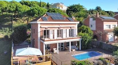 House 6 bedrooms of 354 m² in Teià (08329)
