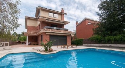 House 5 bedrooms of 348 m² in Sant Cugat del Vallès (08198)