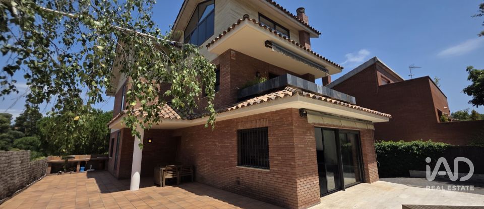 Maison 5 chambres de 348 m² à Sant Cugat del Vallès (08198)