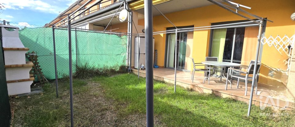 Casa 4 habitacions de 245 m² a Pioz (19162)