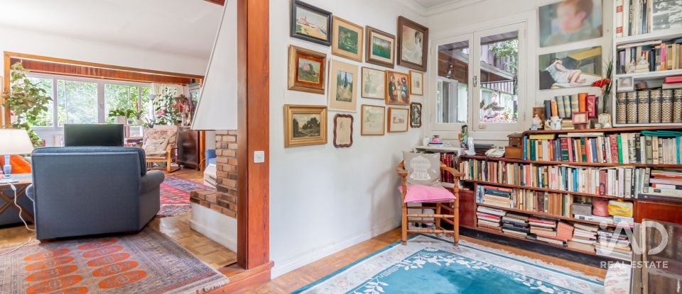 Cottage 5 bedrooms of 250 m² in Club Encinas (28669)