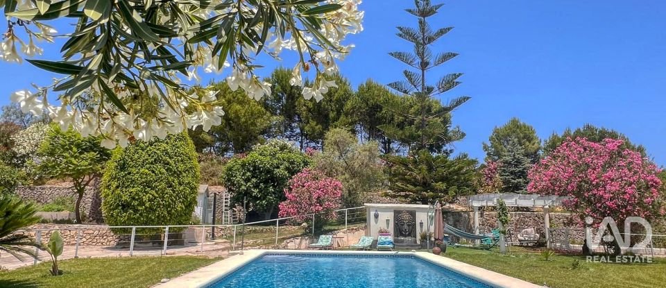 Casa 3 habitaciones de 393 m² en Beniarbeig (03778)