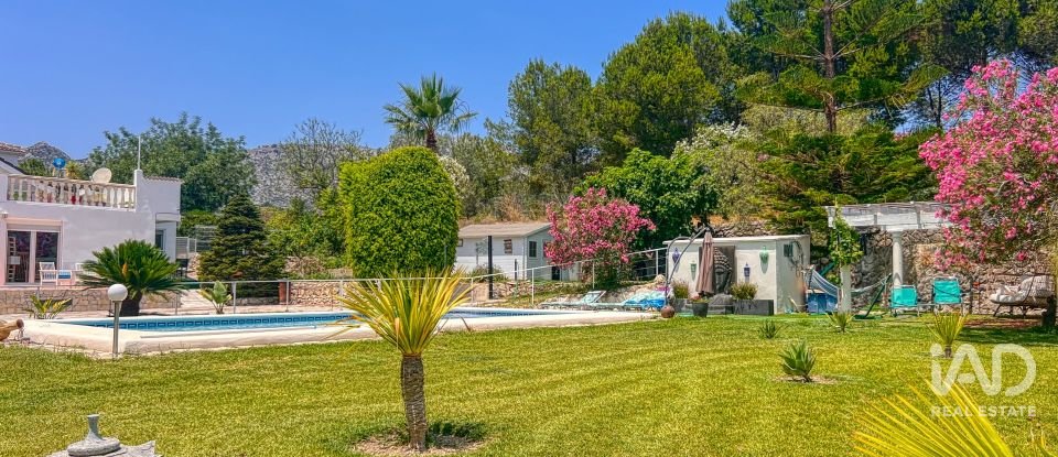 Casa 3 habitaciones de 393 m² en Beniarbeig (03778)