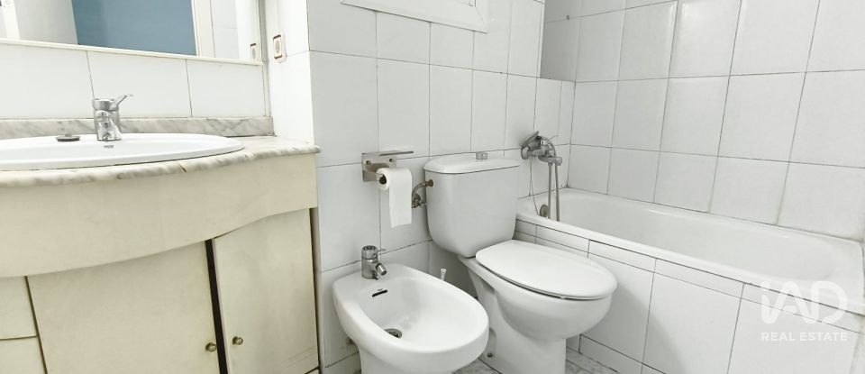 Appartement 2 chambres de 58 m² à Barcelona (08020)