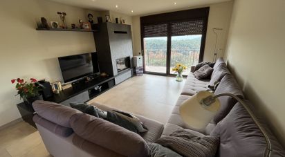 Cottage 3 bedrooms of 373 m² in Les Franqueses del Vallès (08520)