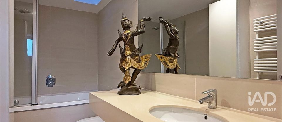 Piso 2 habitaciones de 84 m² en Barcelona (08011)