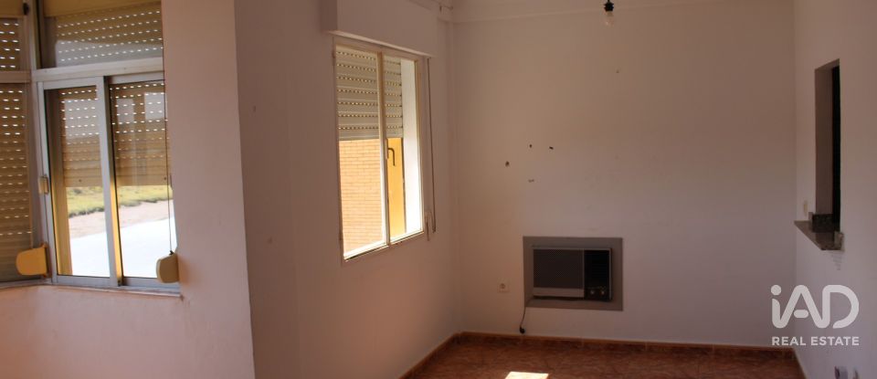 Piso 4 habitaciones de 84 m² en Ayamonte (21400)