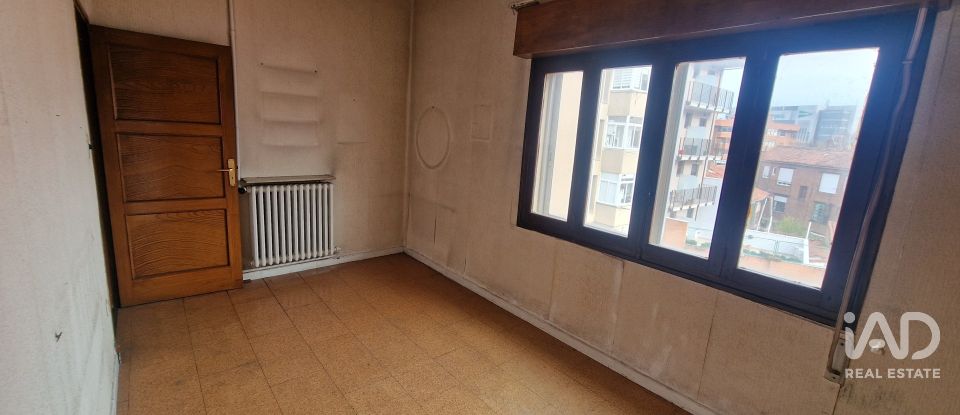 Appartement 3 chambres de 83 m² à León (24004)