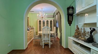 Casa 4 habitacions de 309 m² a Sevilla (41008)