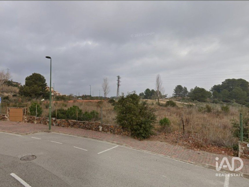 Terrain à bâtir de 1 163 m² à Sant Esteve Sesrovires (08635)