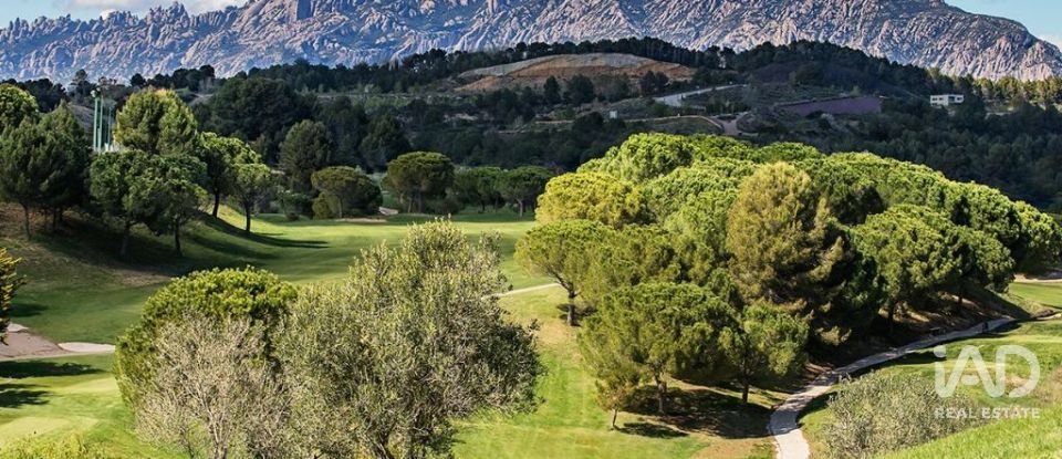 Terrain à bâtir de 943 m² à Sant Esteve Sesrovires (08635)