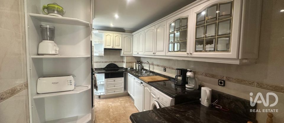 Pis 3 habitacions de 102 m² a Alicante/Alacant (03013)