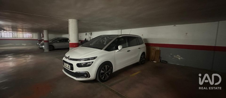 Pis 3 habitacions de 102 m² a Alicante/Alacant (03013)