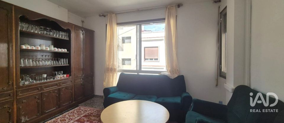 Pis 3 habitacions de 137 m² a Oliva (46780)