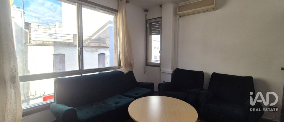 Pis 3 habitacions de 137 m² a Oliva (46780)