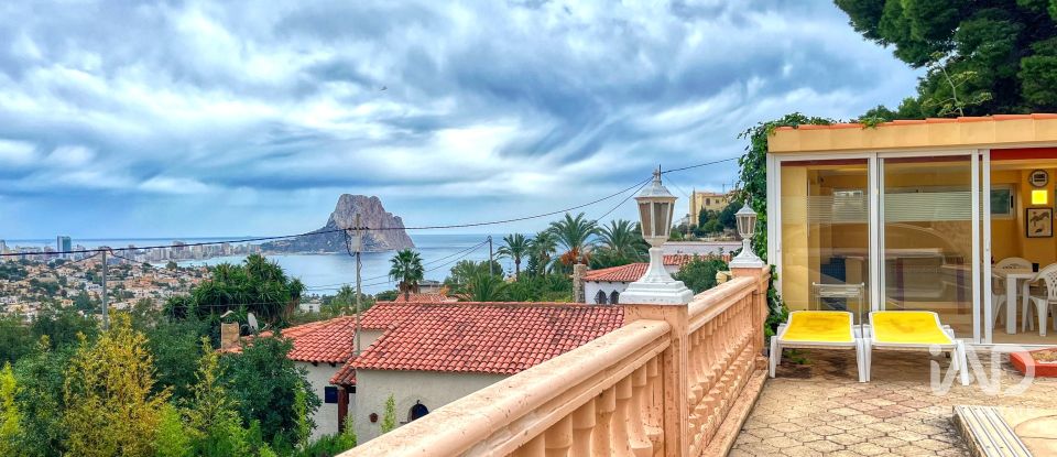 Casa de muntanya 3 habitacions de 191 m² a Calp (03710)