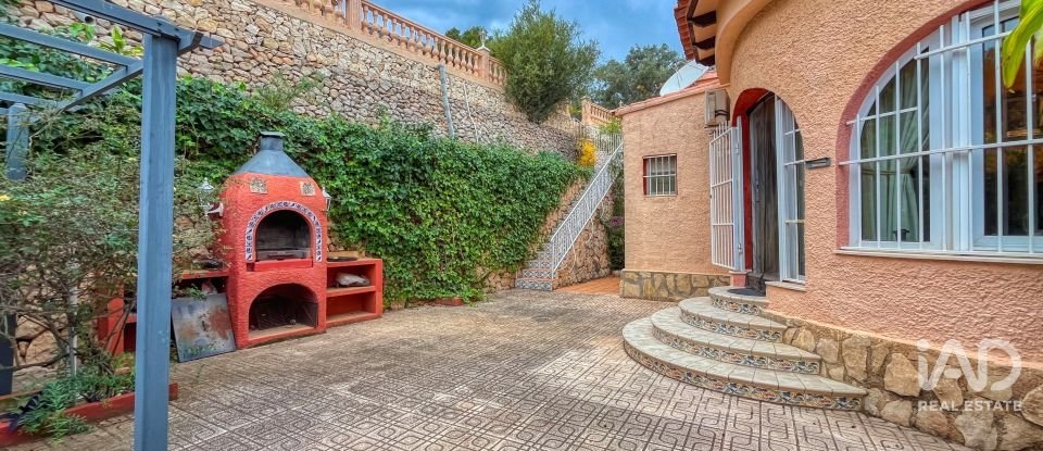 Casa de muntanya 3 habitacions de 191 m² a Calp (03710)