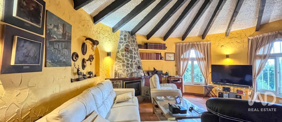 Casa de muntanya 3 habitacions de 191 m² a Calp (03710)