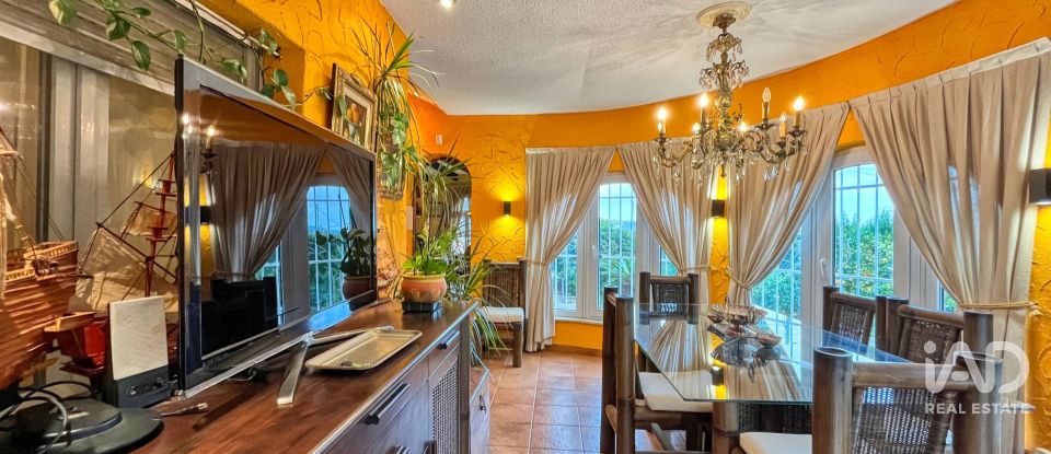 Casa de muntanya 3 habitacions de 191 m² a Calp (03710)