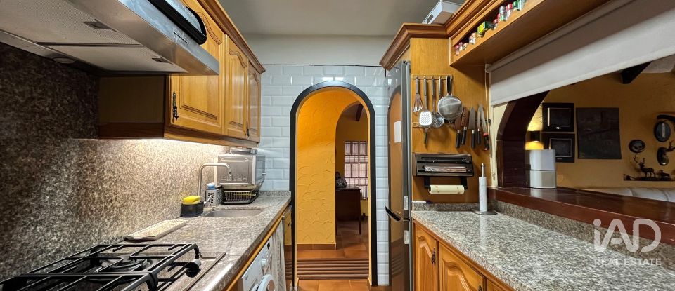 Casa de muntanya 3 habitacions de 191 m² a Calp (03710)