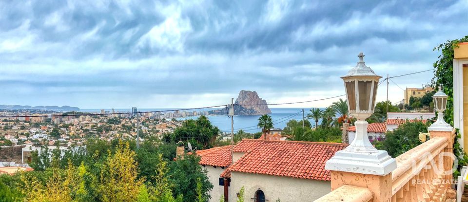 Casa de muntanya 3 habitacions de 191 m² a Calp (03710)