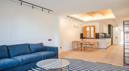 Apartment 3 bedrooms of 124 m² in Barcelona (08011)