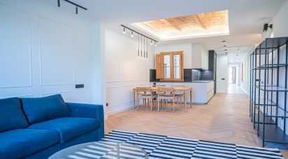 Pis 3 habitacions de 124 m² a Barcelona (08011)
