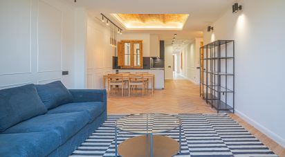 Apartment 3 bedrooms of 124 m² in Barcelona (08011)