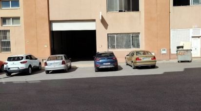 Botiga / Local comercial de 300 m² a El Chaparral (18290)