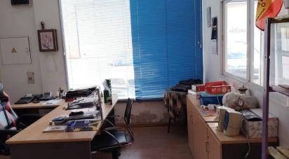 Botiga / Local comercial de 300 m² a El Chaparral (18290)