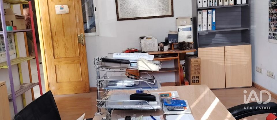 Botiga / Local comercial de 300 m² a El Chaparral (18290)