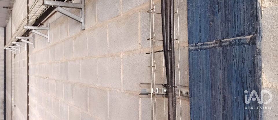 Botiga / Local comercial de 300 m² a El Chaparral (18290)